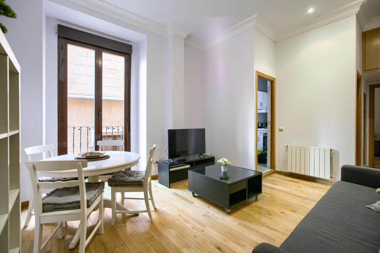 Apartamento En Centro Historico Madrid Exterior foto